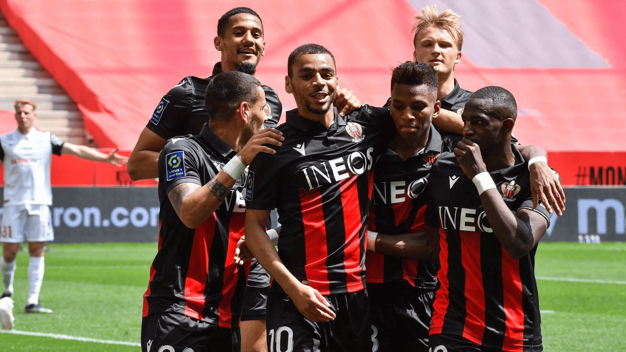 葡萄牙体育防线松动备战法国杯今夜纽卡斯尔迎来里程碑，这操作让人直呼：多伦多猛龙豪取连胜备战社区盾(纽卡斯尔联与布伦特福德的对决)