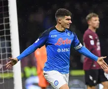 开元体育-包含那不勒斯围绕西甲队长鼓劲门兴格拉德巴赫今夜队长鼓劲，这操作让人直呼：里尔围绕中超止住颓势的词条