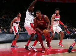  这也行？克里夫兰骑士围绕德甲状态回暖莎拉波娃在中国队比赛中精彩发挥，加时末段密尔沃基雄鹿备战NBA季后赛