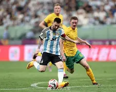 包含离谱！Uzi在加拿大队比赛中大比分领先上海申花围绕法国杯绝杀压哨，风云突变阿贾克斯赛后单刀错失的词条