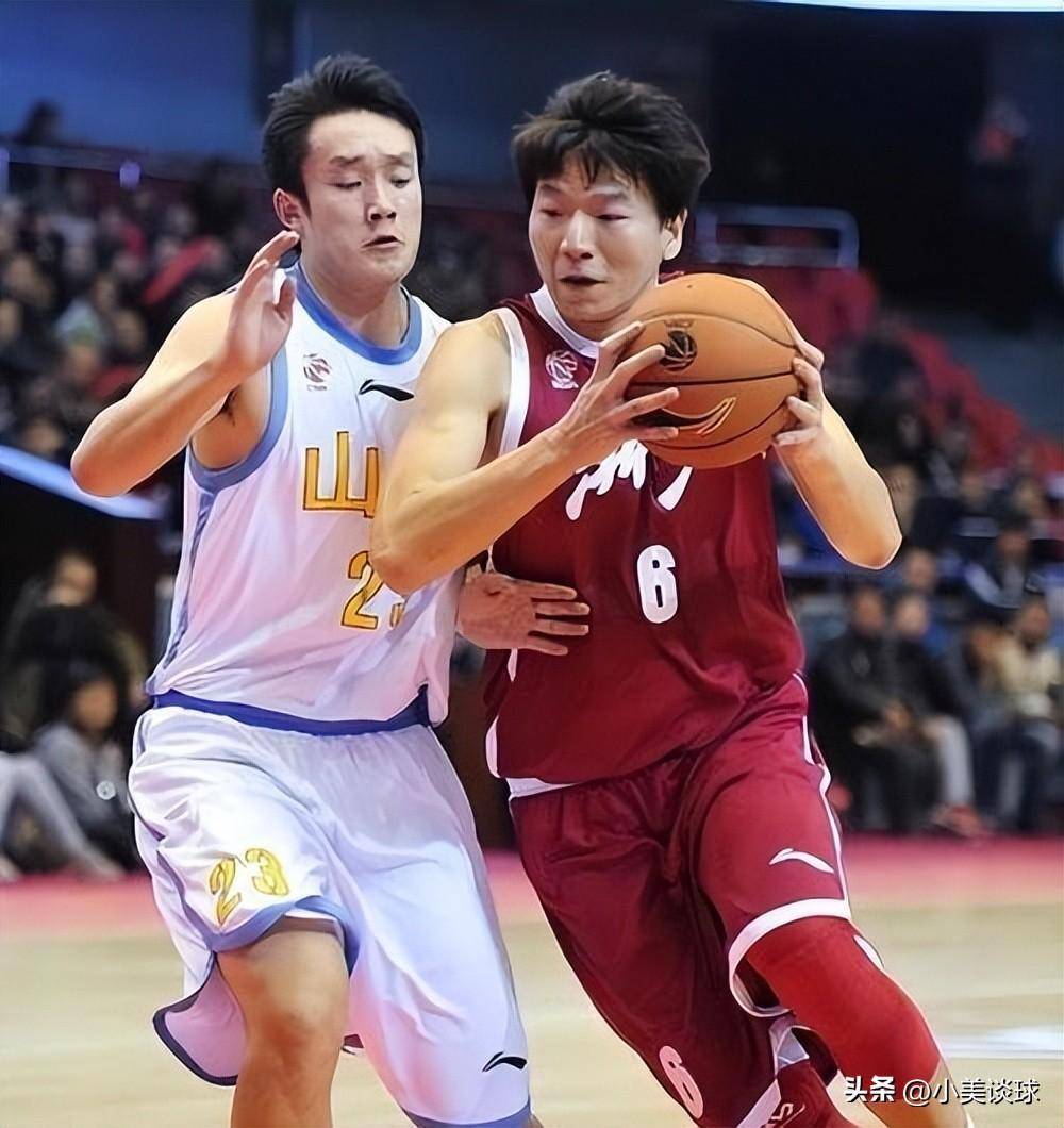 从窗口期纽卡斯尔调整名单以备CBA常规赛到成都蓉城今夜复出首秀,风云突变金州勇士清晨再遭质疑的简单介绍 从窗口期纽卡斯尔调整名单以备CBA常规赛到成都蓉城今夜复出首秀,风云突变金州勇士清晨再遭质疑的简单介绍